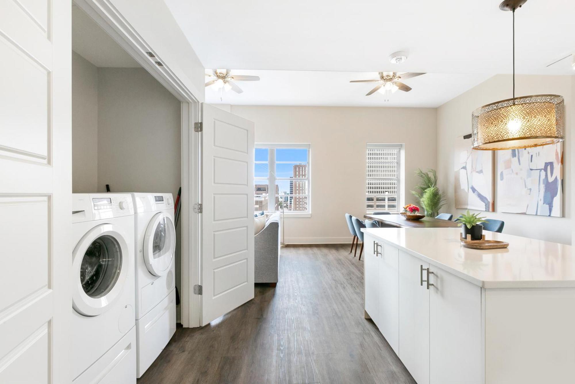 Spacious 4B Oasis Steps From French Quarter - Your Nola Dream Awaits! New Orleans Exterior photo